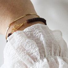 Afbeelding in Gallery-weergave laden, twee armbanden
