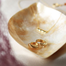 Afbeelding in Gallery-weergave laden, gouden oorringen