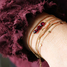 Afbeelding in Gallery-weergave laden, setje met verschillende soorten armbandjes
