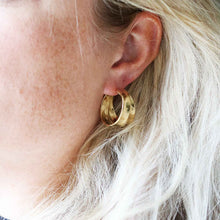 Afbeelding in Gallery-weergave laden, grote gouden oorbellen
