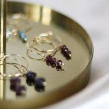 Afbeelding in Gallery-weergave laden, oorbel met paarse steentjes
