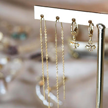 Afbeelding in Gallery-weergave laden, gouden oorbellen met steentjes
