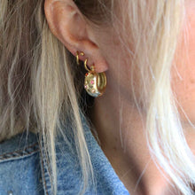 Afbeelding in Gallery-weergave laden, Oorbellen Bodi Pink
