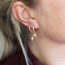 Afbeelding in Gallery-weergave laden, oorbellen gouden ster
