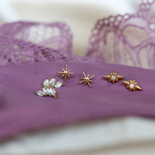 Afbeelding in Gallery-weergave laden, oorknopje en oorbellen
