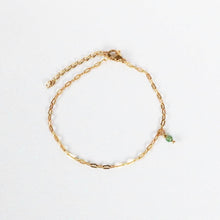 Afbeelding in Gallery-weergave laden, gouden schakel armband met groene kraal

