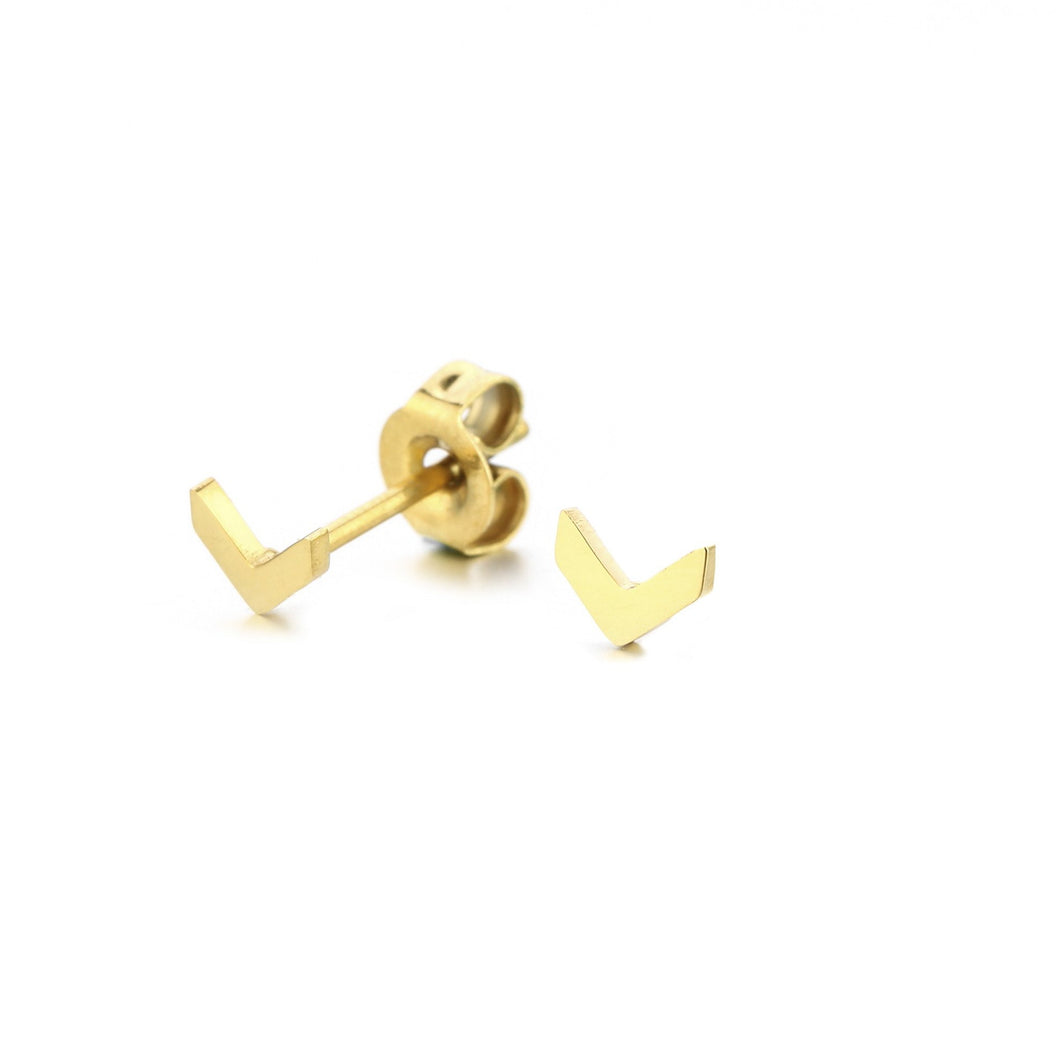 minimalistische oorknopjes met een gouden v